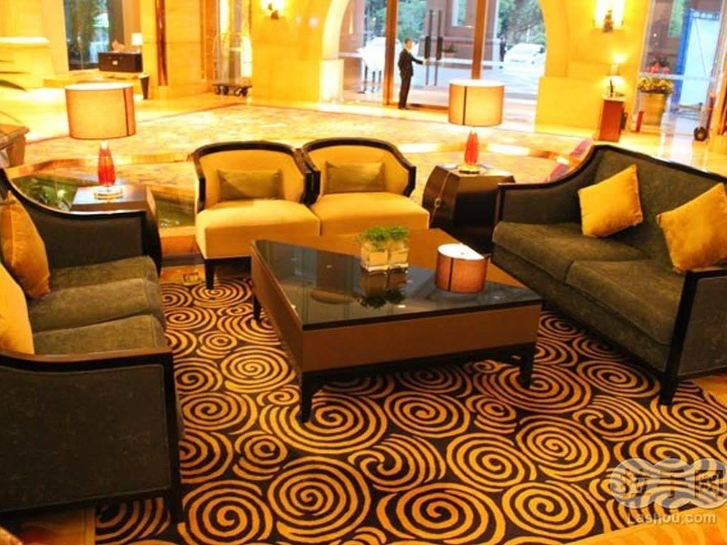 Grand Oriental Hotel Дунгуань Экстерьер фото